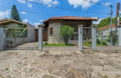 Casa com 3 quartos à venda na rua doutor jorge fayet, 651, chácara das pedras, porto alegre, 360 m2 por r$ 1.400.000