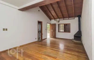 Casa com 3 quartos à venda na rua octávio de souza, 1005, nonoai, porto alegre, 252 m2 por r$ 560.500