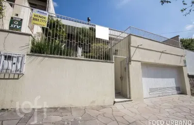 Casa com 3 quartos à venda na rua araponga, 482, chácara das pedras, porto alegre, 205 m2 por r$ 1.300.000