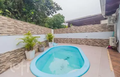 Casa em condomínio fechado com 4 quartos à venda na estrada joão salomoni, 600, vila nova, porto alegre, 191 m2 por r$ 890.000