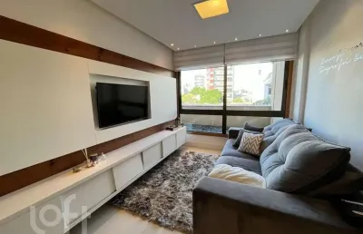 Apartamento com 2 quartos à venda na rua ariovaldo pinheiro, 177, passo da areia, porto alegre, 65 m2 por r$ 650.000