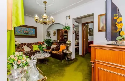 Apartamento com 4 quartos à venda na avenida benno mentz, 18, vila ipiranga, porto alegre, 113 m2 por r$ 495.900