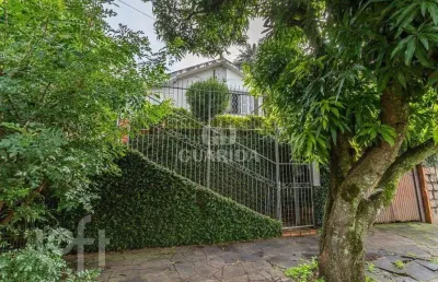 Casa com 3 quartos à venda na rua vinte e um de agosto, 152, cavalhada, porto alegre, 120 m2 por r$ 480.000