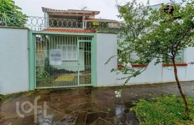 Casa com 4 quartos à venda na avenida professor paula soares, 1530, jardim itu sabará, porto alegre, 210 m2 por r$ 617.500