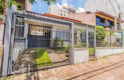 Casa com 3 quartos à venda na rua atanásio belmonte, 427, passo da areia, porto alegre, 300 m2 por r$ 900.000
