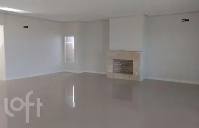 Casa em condomínio fechado com 5 quartos à venda na avenida juca batista, 8000, belém novo, porto alegre, 460 m2 por r$ 2.150.000