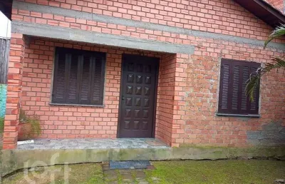 Casa com 2 quartos à venda na ana júlia pereira, 139, lomba do pinheiro, porto alegre, 90 m2 por r$ 213.000