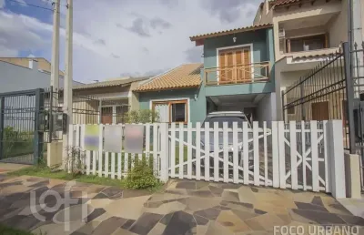 Casa em condomínio fechado com 3 quartos à venda na rua pau brasil, 412, hípica, porto alegre, 140 m2 por r$ 636.001