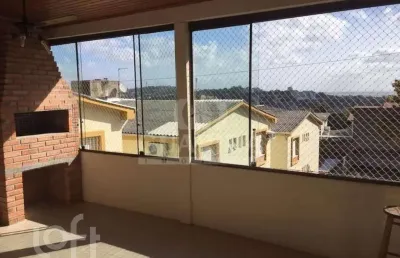 Casa com 3 quartos à venda na rua tijuca, 326, medianeira, porto alegre, 225 m2 por r$ 630.000