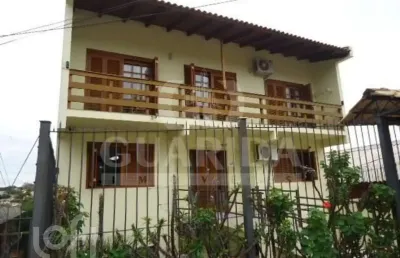 Casa com 3 quartos à venda na natal, 241, medianeira, porto alegre, 342 m2 por r$ 585.000