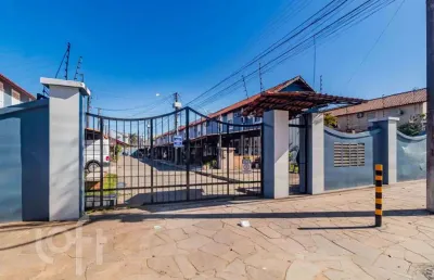 Casa em condomínio fechado com 2 quartos à venda na avenida juca batista, 3621, hípica, porto alegre, 85 m2 por r$ 245.000