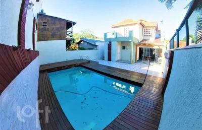 Casa em condomínio fechado com 4 quartos à venda na rua professor antônio josé remião, 15, espírito santo, porto alegre, 297 m2 por r$ 890.000