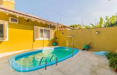 Casa com 4 quartos à venda na avenida mário meneghetti, 694, passo das pedras, porto alegre, 460 m2 por r$ 1.800.000