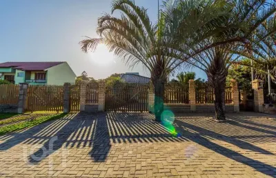 Casa com 3 quartos à venda na praça inácio antônio da silva, 608, belém novo, porto alegre, 200 m2 por r$ 1.200.000