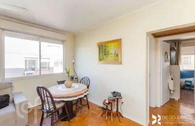 Apartamento com 2 quartos à venda na rua jaguari, 333, cristal, porto alegre, 74 m2 por r$ 200.000
