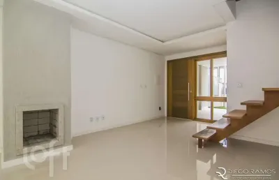 Casa em condomínio fechado com 3 quartos à venda na rua pau brasil, 43, hípica, porto alegre, 140 m2 por r$ 560.000