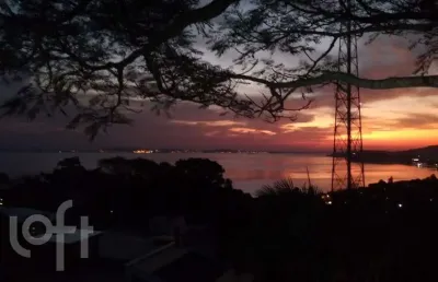 Casa com 3 quartos à venda na rua dos guaranis, 360, espírito santo, porto alegre, 195 m2 por r$ 788.500