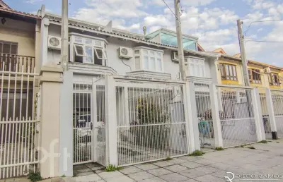Casa com 3 quartos à venda na rua marina sirângelo castello, 49, jardim itu sabará, porto alegre, 249 m2 por r$ 750.000