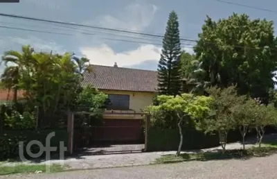 Casa com 3 quartos à venda na rua chavantes, 740, vila assunção, porto alegre, 265 m2 por r$ 2.130.000