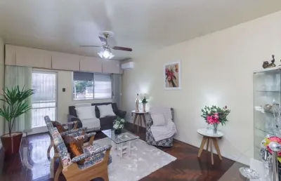 Casa com 5 quartos à venda na rua professor joaquim louzada, 325, camaquã, porto alegre, 154 m2 por r$ 980.000
