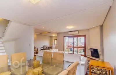 Casa em condomínio fechado com 4 quartos à venda na rua dona maria, 68, santa tereza, porto alegre, 459 m2 por r$ 2.069.100