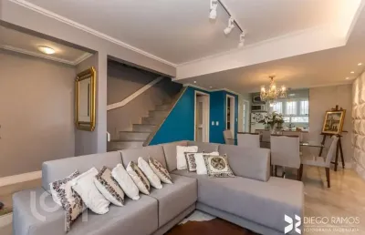 Casa em condomínio fechado com 4 quartos à venda na rua antonio delapieve, 116, mário quintana, porto alegre, 250 m2 por r$ 750.000