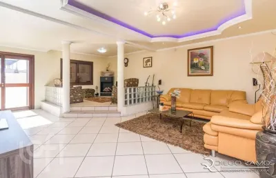 Casa com 3 quartos à venda na avenida martins bastos, 704, sarandi, porto alegre, 523 m2 por r$ 1.500.000