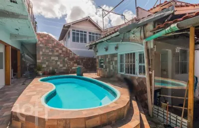 Casa com 3 quartos à venda na rua manoel bandeira, 345, jardim itu sabará, porto alegre, 283 m2 por r$ 750.000