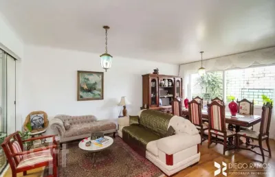 Casa com 4 quartos à venda na rua criciúma, 258, guarujá, porto alegre, 159 m2 por r$ 600.000