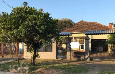 Casa com 3 quartos à venda na rua euclides goulart, 431, belém novo, porto alegre, 150 m2 por r$ 332.500