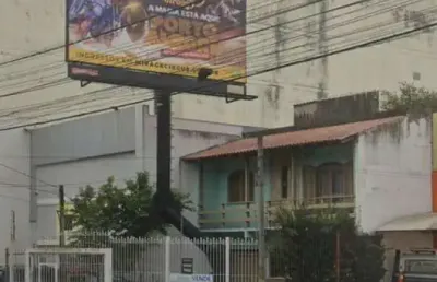 Casa à venda na rua doutor salvador franca, 647, jardim botânico, porto alegre, 321 m2 por r$ 1.750.000