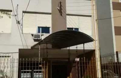 Apartamento com 2 quartos à venda na rua dezessete de junho, 721, menino deus, porto alegre, 57 m2 por r$ 229.000
