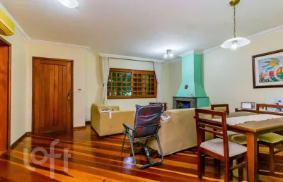 Casa com 2 quartos à venda na rua germano petersen júnior, 468, auxiliadora, porto alegre, 310 m2 por r$ 1.300.000