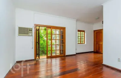 Apartamento com 2 quartos à venda na rua eudoro berlink, 287, mont serrat, porto alegre, 124 m2 por r$ 450.000