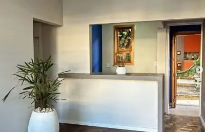 Apartamento com 2 quartos à venda na rua itacolomi, 25, passo da areia, porto alegre, 51 m2 por r$ 300.000