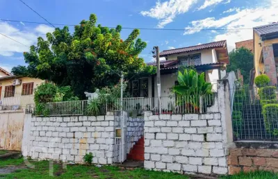 Casa com 2 quartos à venda na rua henrique fraeb, 77, partenon, porto alegre, 100 m2 por r$ 665.000