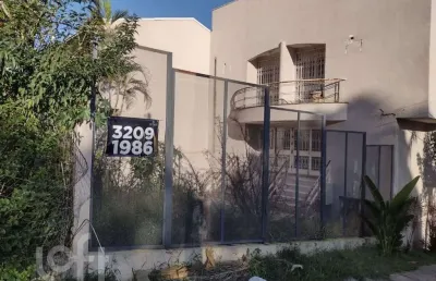 Casa com 4 quartos à venda na rua riveira, 475, petrópolis, porto alegre, 388 m2 por r$ 1.700.000