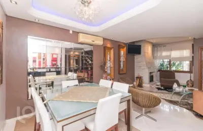 Casa com 4 quartos à venda na rua são sebastião do cai, 12, camaquã, porto alegre, 336 m2 por r$ 1.662.000