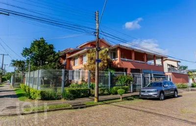 Casa com 4 quartos à venda na rua luiz delfino, 125, espírito santo, porto alegre, 335 m2 por r$ 1.390.000
