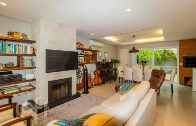 Casa em condomínio fechado com 3 quartos à venda na rua eroni soares machado, 300, hípica, porto alegre, 136 m2 por r$ 799.000