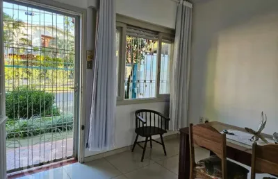 Casa com 3 quartos à venda na rua líbia, 40, vila ipiranga, porto alegre, 113 m2 por r$ 900.000