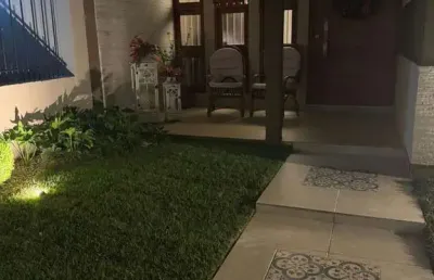 Casa com 3 quartos à venda na rua aluízio de azevedo, 90, jardim itu sabará, porto alegre, 150 m2 por r$ 1.100.000