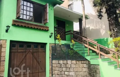 Casa com 4 quartos à venda na rua cangussu, 58, nonoai, porto alegre, 184 m2 por r$ 560.500