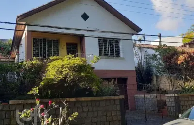 Casa com 3 quartos à venda na rua professor bertrand russel, 190, vila ipiranga, porto alegre, 100 m2 por r$ 900.000