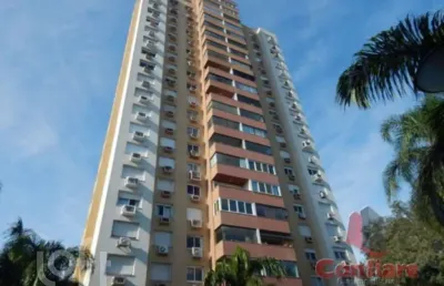 Apartamento com 3 quartos à venda na avenida jacuí, 450, cristal, porto alegre, 131 m2 por r$ 1.350.000