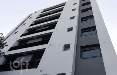 Apartamento com 2 quartos à venda na praça doutor gastão santos, 18, passo da areia, porto alegre, 64 m2 por r$ 699.800