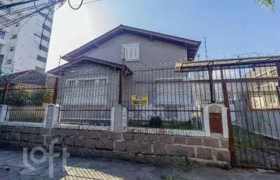 Casa com 4 quartos à venda na rua doutor oscar bittencourt, 154, menino deus, porto alegre, 350 m2 por r$ 1.597.000