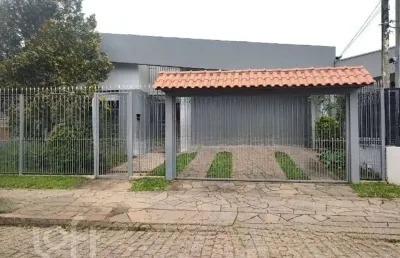 Casa com 3 quartos à venda na avenida doutor walter só jobim, 70, jardim lindóia, porto alegre, 217 m2 por r$ 1.200.000