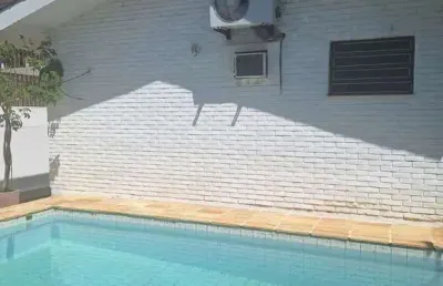 Casa com 4 quartos à venda na rua catumbi, 434, medianeira, porto alegre, 201 m2 por r$ 750.000