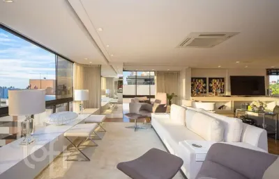 Apartamento com 4 quartos à venda na rua coronel joaquim pedro salgado, 145, rio branco, porto alegre, 275 m2 por r$ 2.680.000